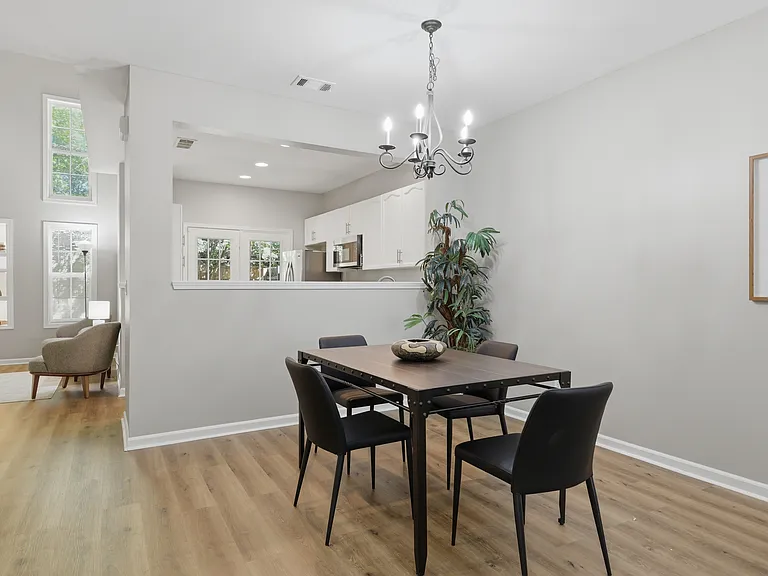 406 McAfee Ct NW #406 — Photo 5
