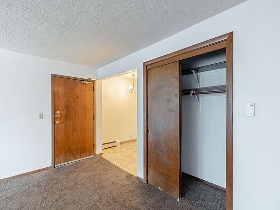 3rd image of 1133 G St #1X1A