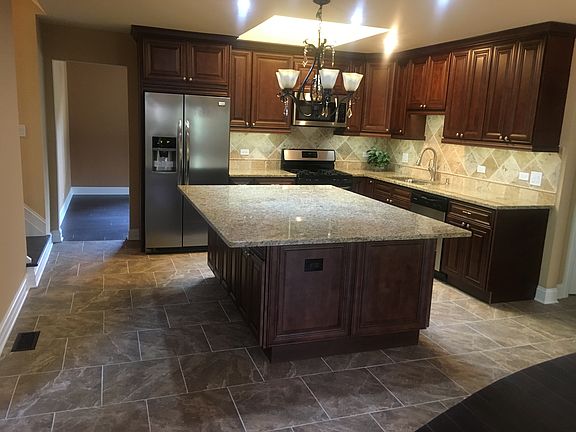 5th image of 6948 Westview Dr