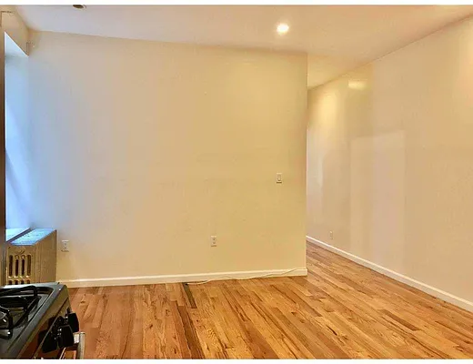 Rented by Urban Pads | media 16