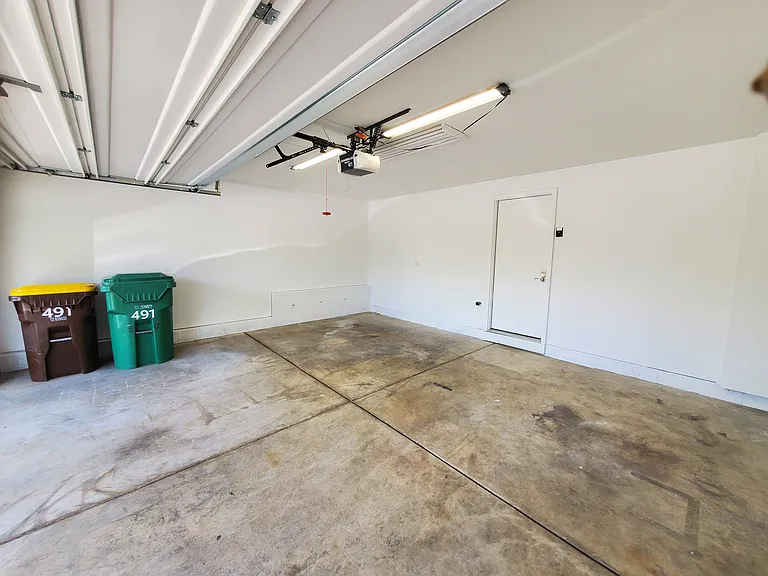 491 Fayetteville Ave — Photo 32