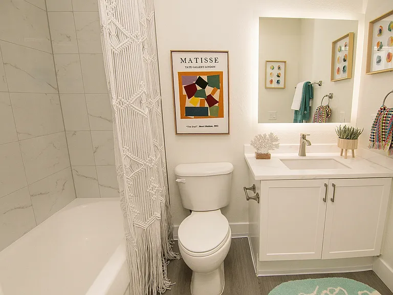 Premium - Bathroom