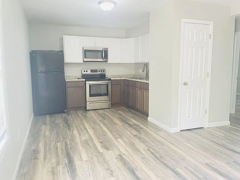 Sage Flats — Photo 3