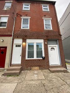 1009 S 11th St #1, Philadelphia, PA, 19147