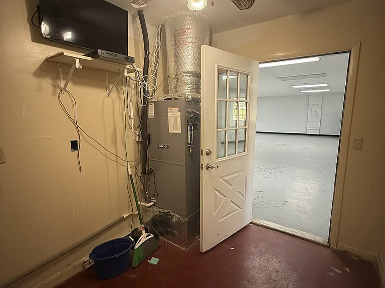 1620 Ardmore Hwy — Photo 11