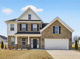 1975 Watkins Landing Dr, Kernersville, NC 27284