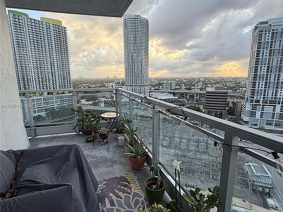 2nd image of 90 SW 3rd St APT 2112