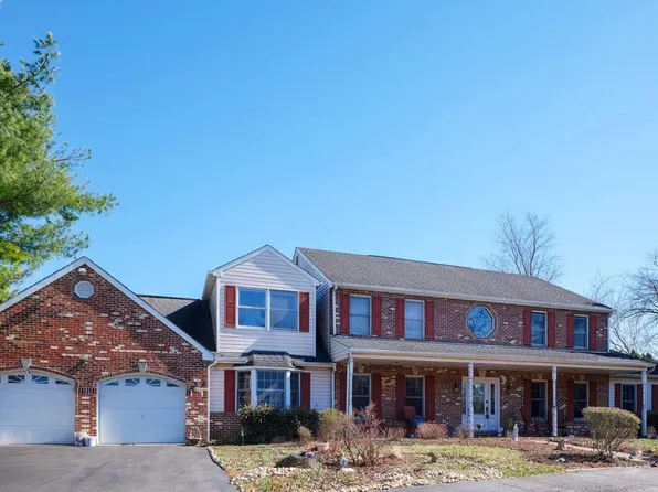 16 Timothy Dr, Ivyland, PA 18974