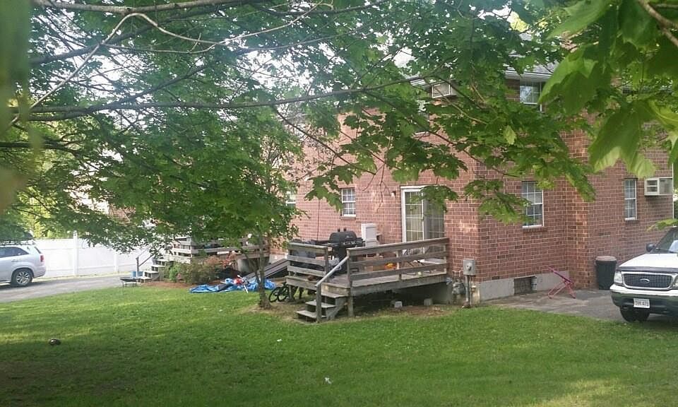 2nd image of 75 George Rd #75