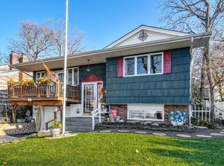 115 Eatons Neck Rd, Northport, NY 11768