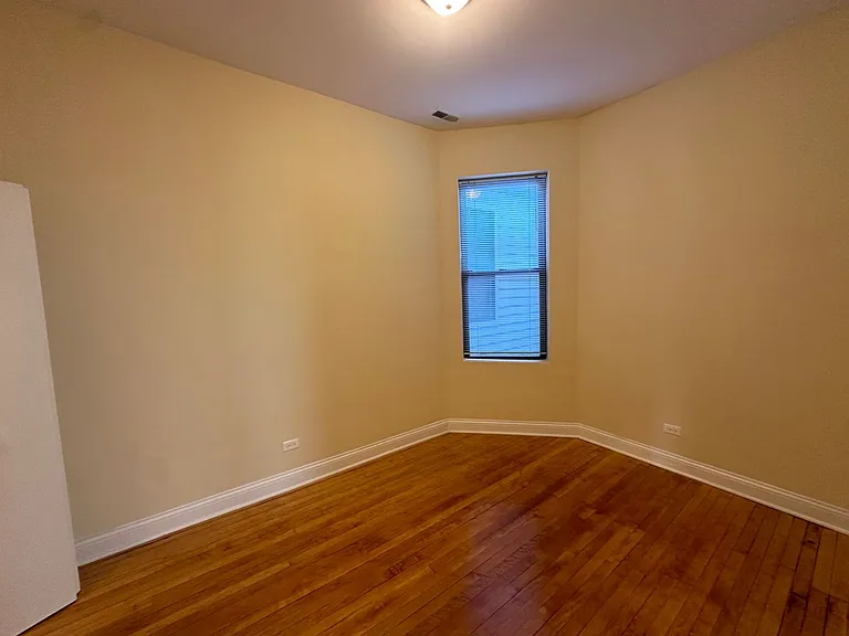 4053 N Leavitt St #2N — Photo 9