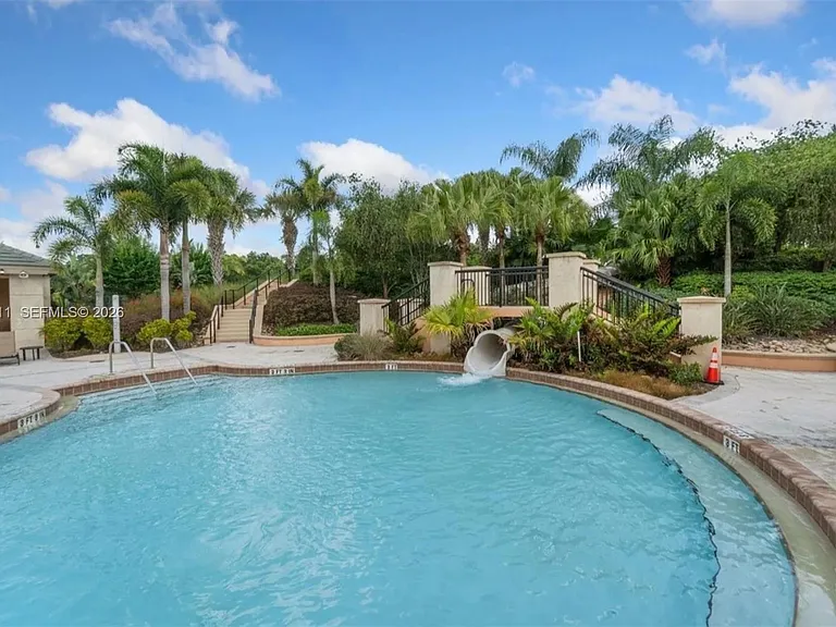 11016 Tahiti Isle Ln — Photo 28