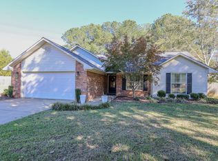 15 Caitlin Ave, Mathiston, MS 39752