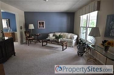 3rd image of 30880 Clinton Dr
