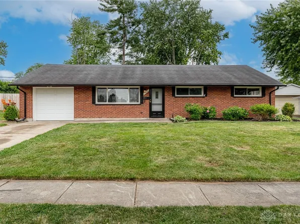 1926 W Stroop Rd, Dayton, OH 45439