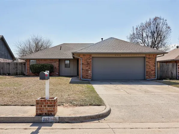 308 Choctaw Pl, Yukon, OK 73099