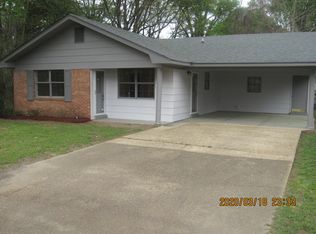1306 10th Ave S, Columbus, MS 39701