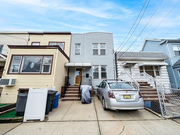 2nd image of 67A Columbia Ave