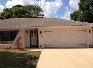 674 27th St, Des Moines, IA 50312