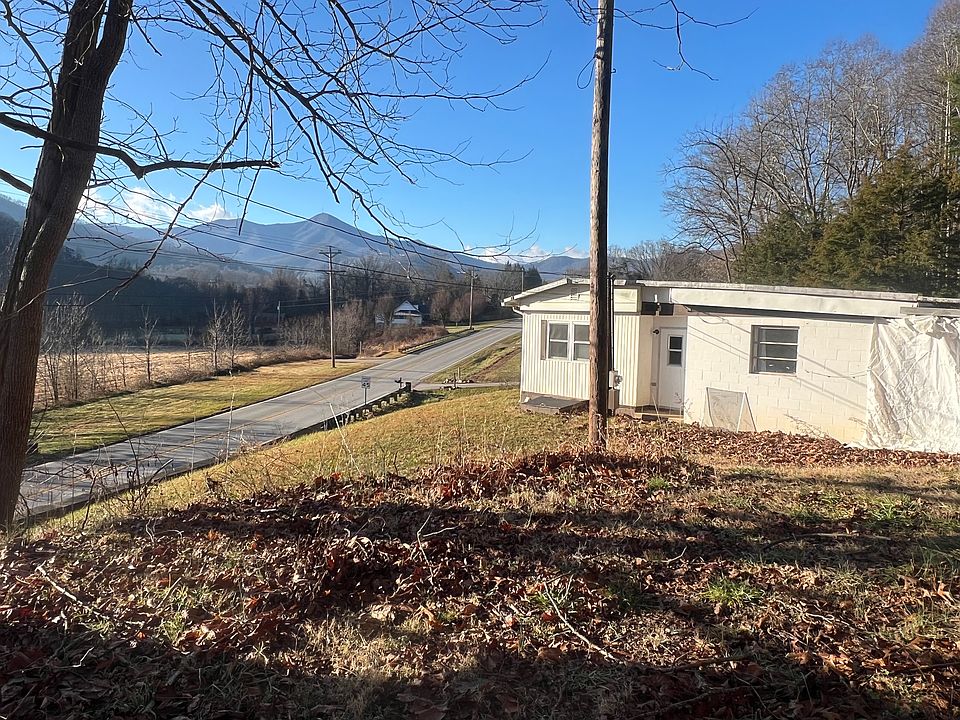 2nd image of 1582 Pisgah Hwy