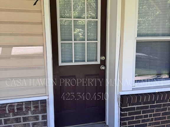 2nd image of 122 Leach Dr APT 107