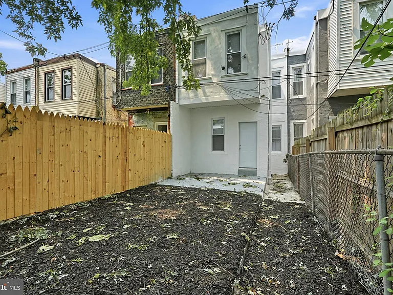 1319 N 55th St — Photo 6