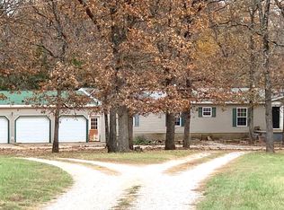 270 NE 100th Ln, Lamar, MO 64759