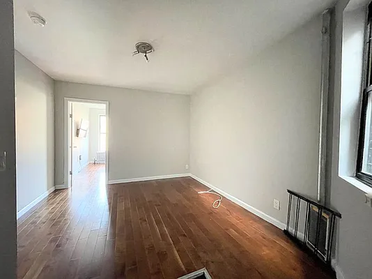 Rented by Heritage Realty LLC | media 6