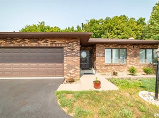 5311 38th Ave, Moline, IL 61265