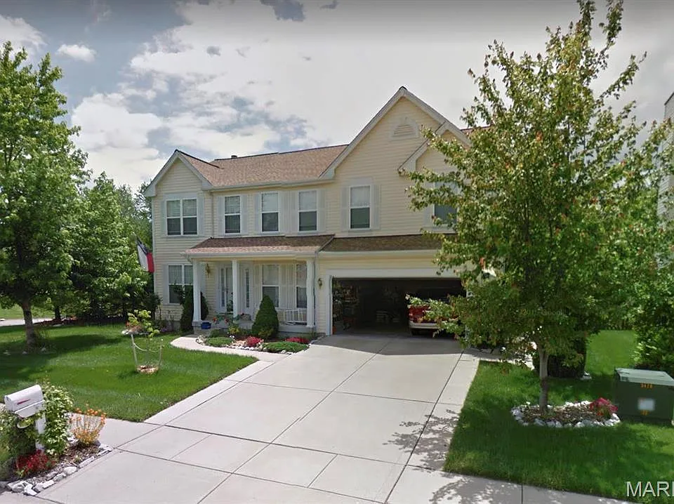 930 Holliday Dr