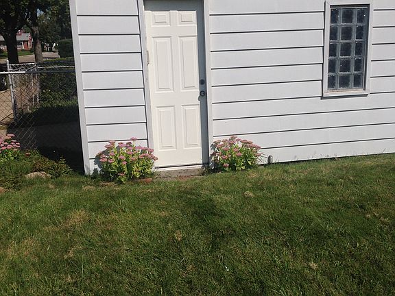 4th image of 1698 New York Ave