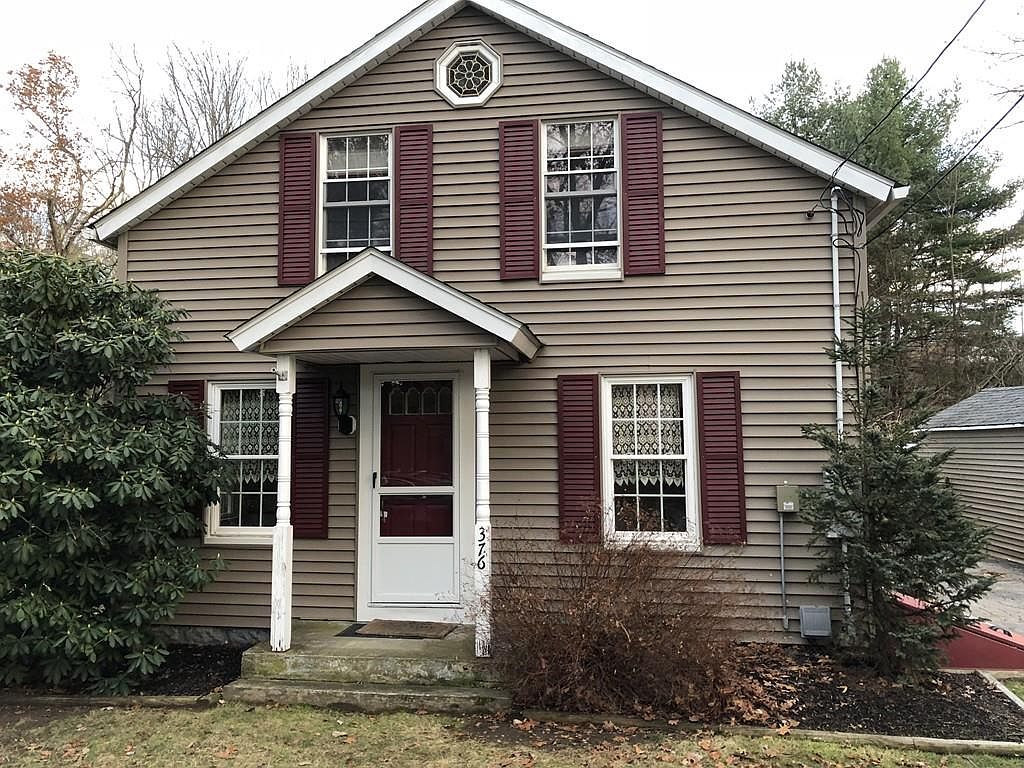 376 Douglas St, Uxbridge, MA 01569 Zillow