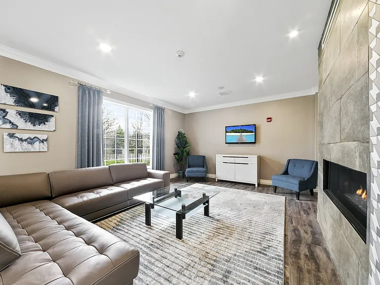 1524 Richard T Rivera Way — Photo 34