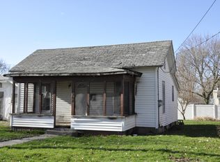 1208 E Bronson St, Streator, IL 61364