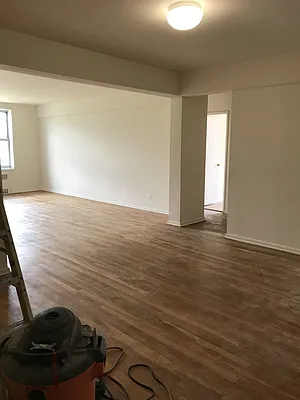 Rented by MTY Group, Inc | media 13