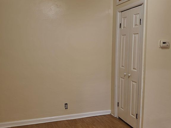 5th image of 204 Clendenny Ave