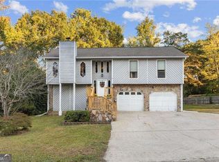 2361 Skyline Ridge Dr, Lithia Springs, GA 30122