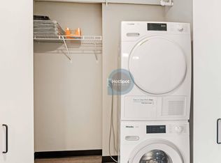 2020 W Harrison St #608, Chicago, IL 60612