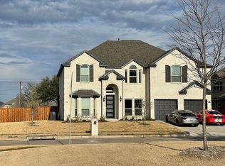 824 Goose Ct, Forney, TX 75126