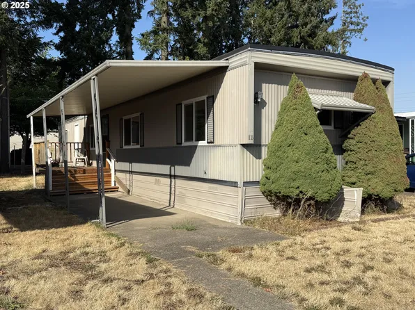 205 S 54th St, Springfield, OR 97478