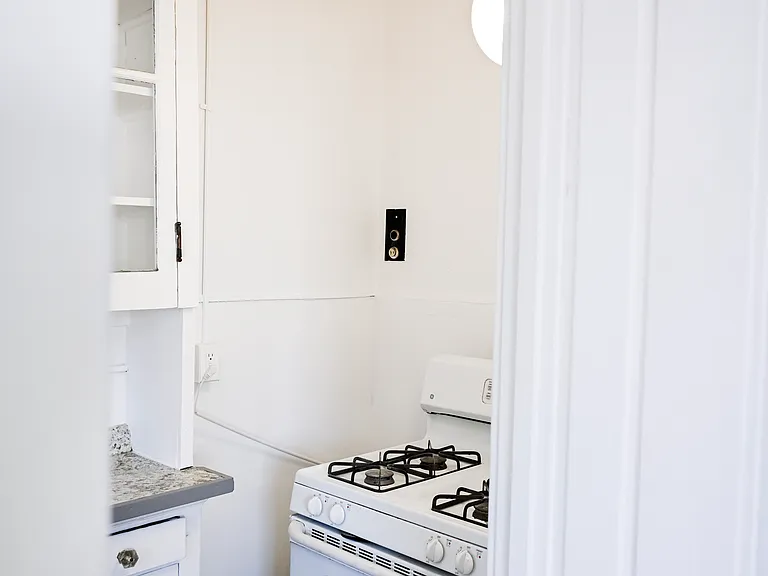 1060 N Pennsylvania St #2 — Photo 6