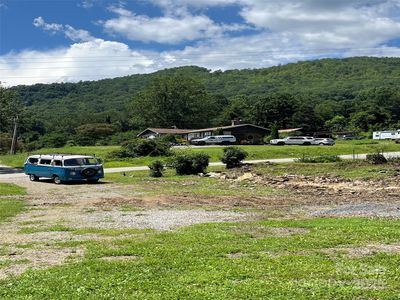 102 Sheepback Mountain Rd, Maggie Valley, NC, 28751