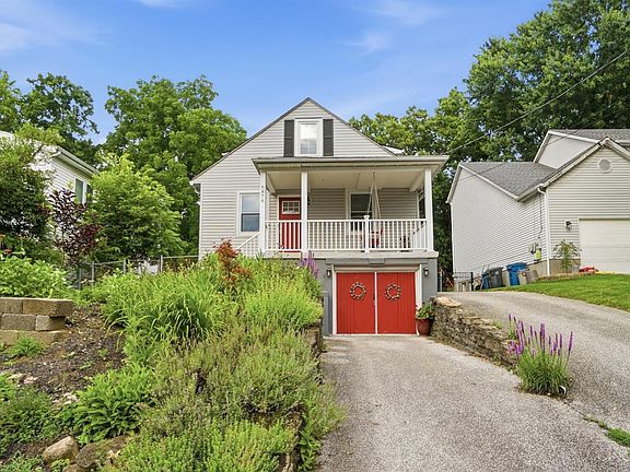 5th image of 6876 Esther Ln