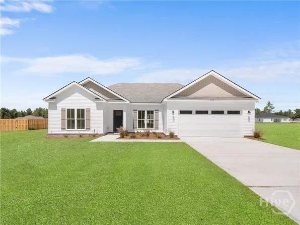 662 Belfast Loop, Ellabell, GA 31308