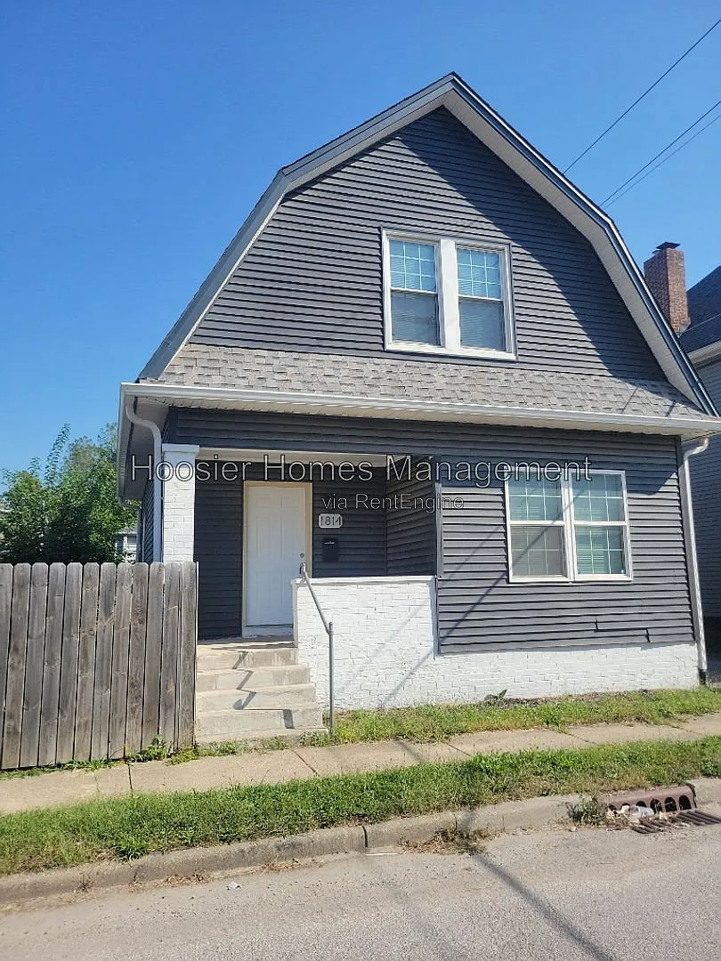 2 bed, 1.5 bath, $1,700 — Photo 2