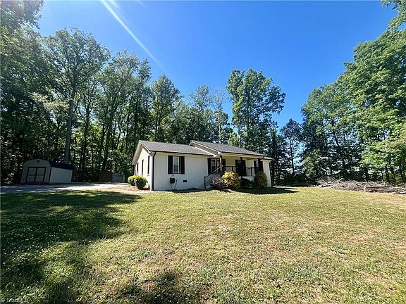 3rd image of 5637 Trotter Country Rd