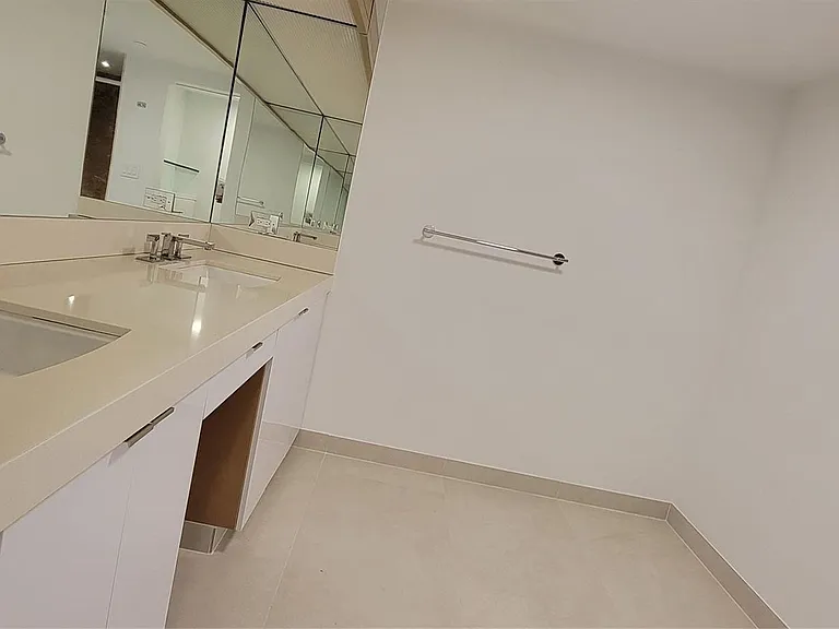 19355 Turnberry Way #23F — Photo 14