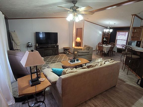 3rd image of 1830 Sundance Dr