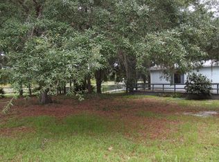 289 Neal Rd, Hawthorne, FL 32640