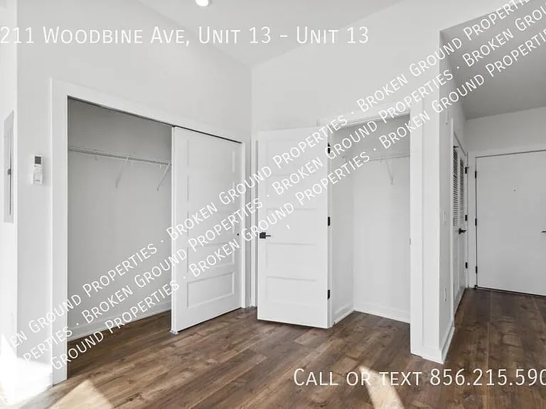 6211 Woodbine Ave #13 — Photo 8